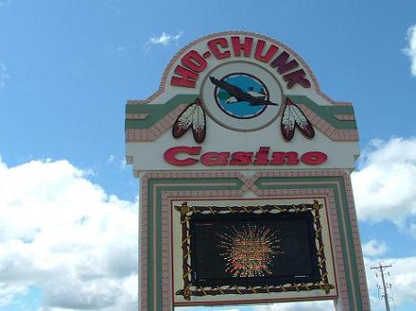 ho chunk online casino in America